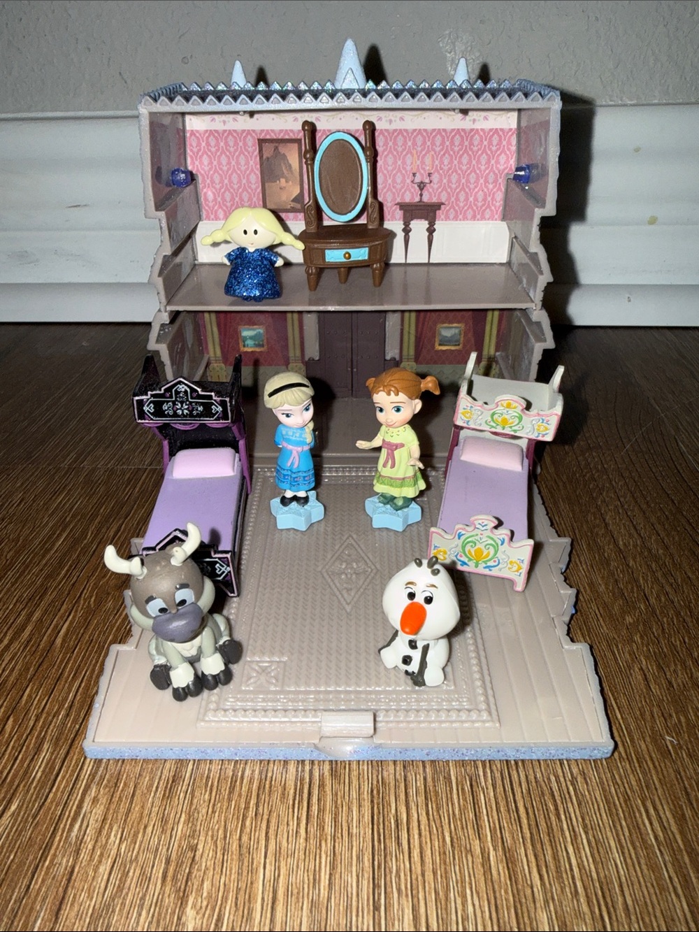 Disney Animators' Collection Littles Arendelle Castle Playset – Disney store